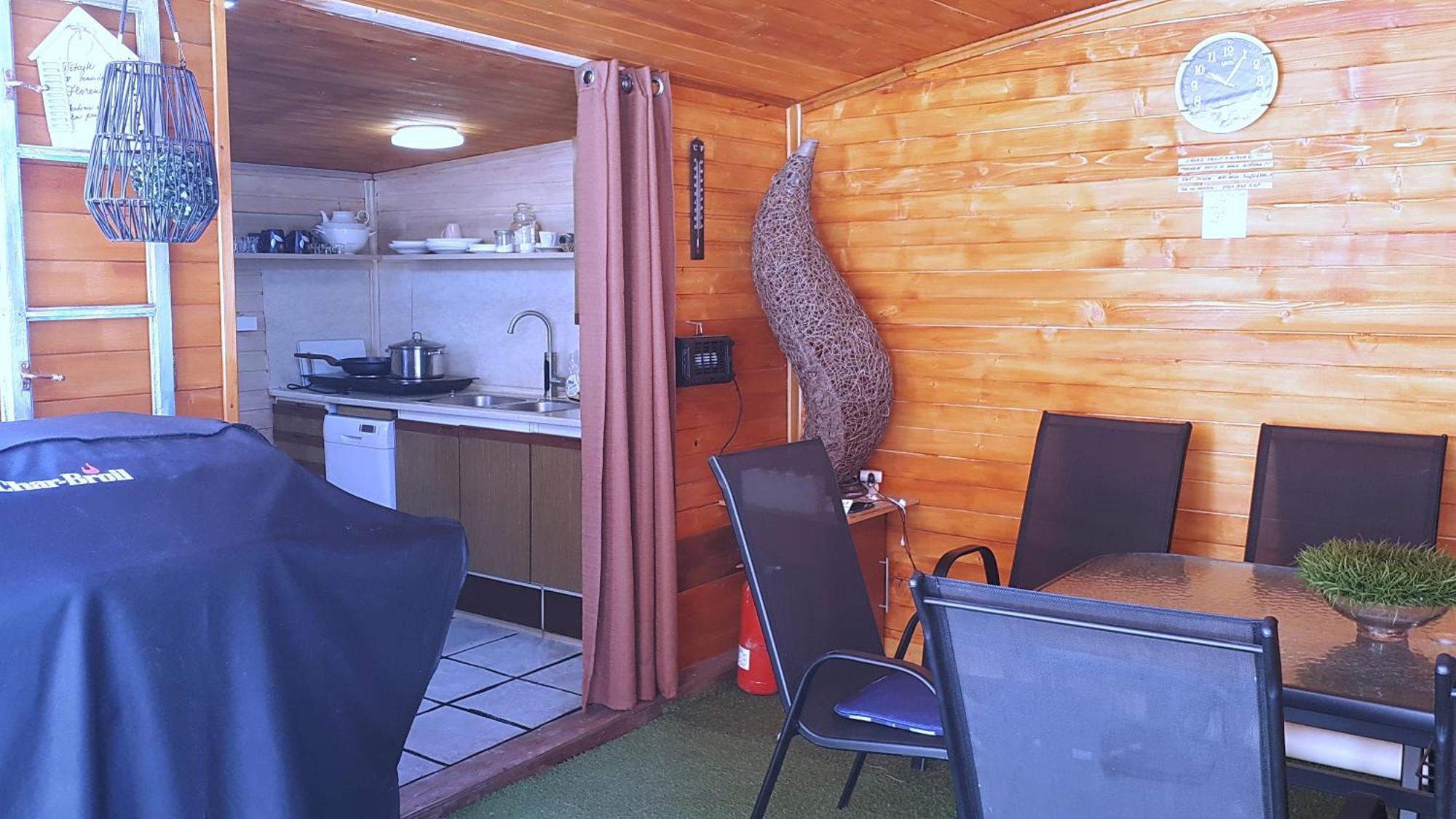 Penzion Florens, Nesvady Exterior foto